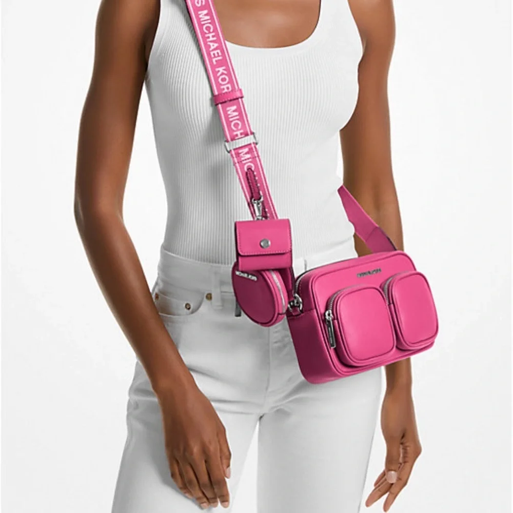 Michael Kors Jet Set Leather Medium Crossbody Bag with Case for Apple AirPods Pr